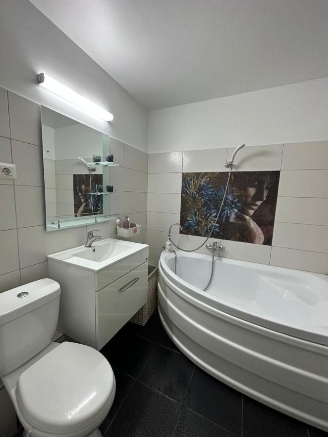 National Arena Apartment Bucarest Esterno foto